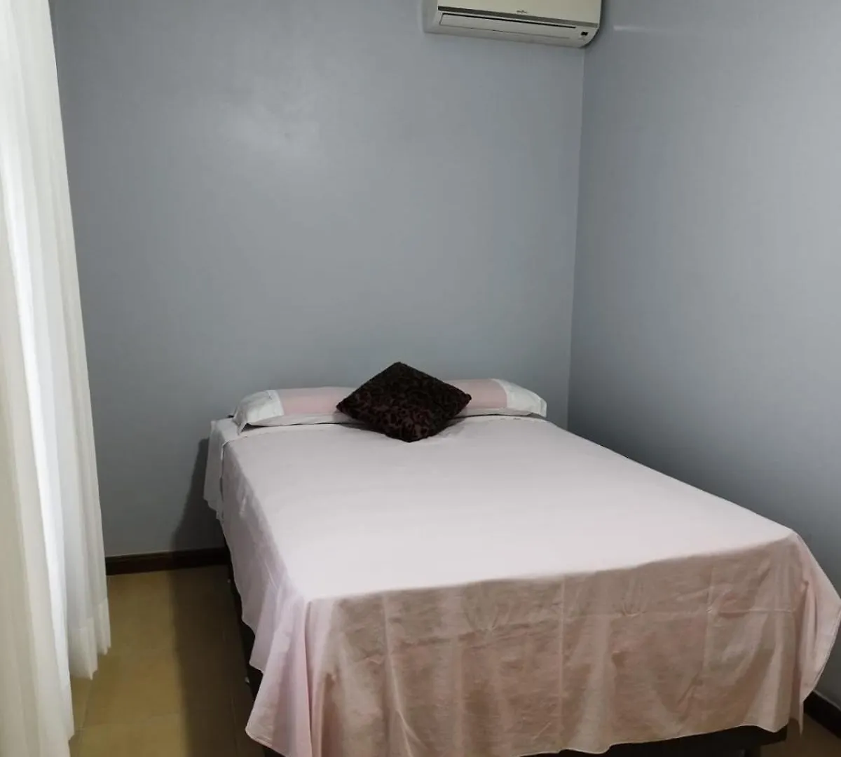 Casa De 2 Pavimentos Inteira Com Garagem Apartment Blumenau Brazil