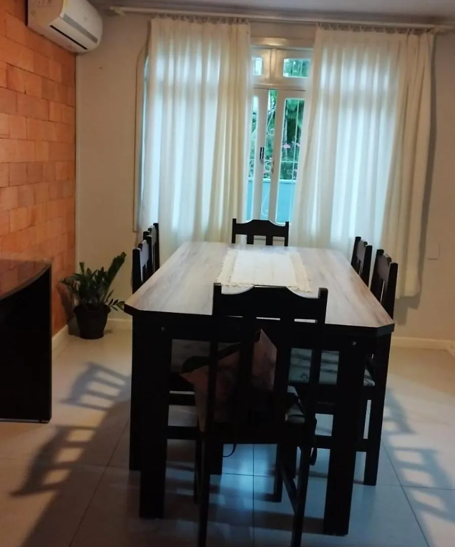 Casa De 2 Pavimentos Inteira Com Garagem Apartment Blumenau